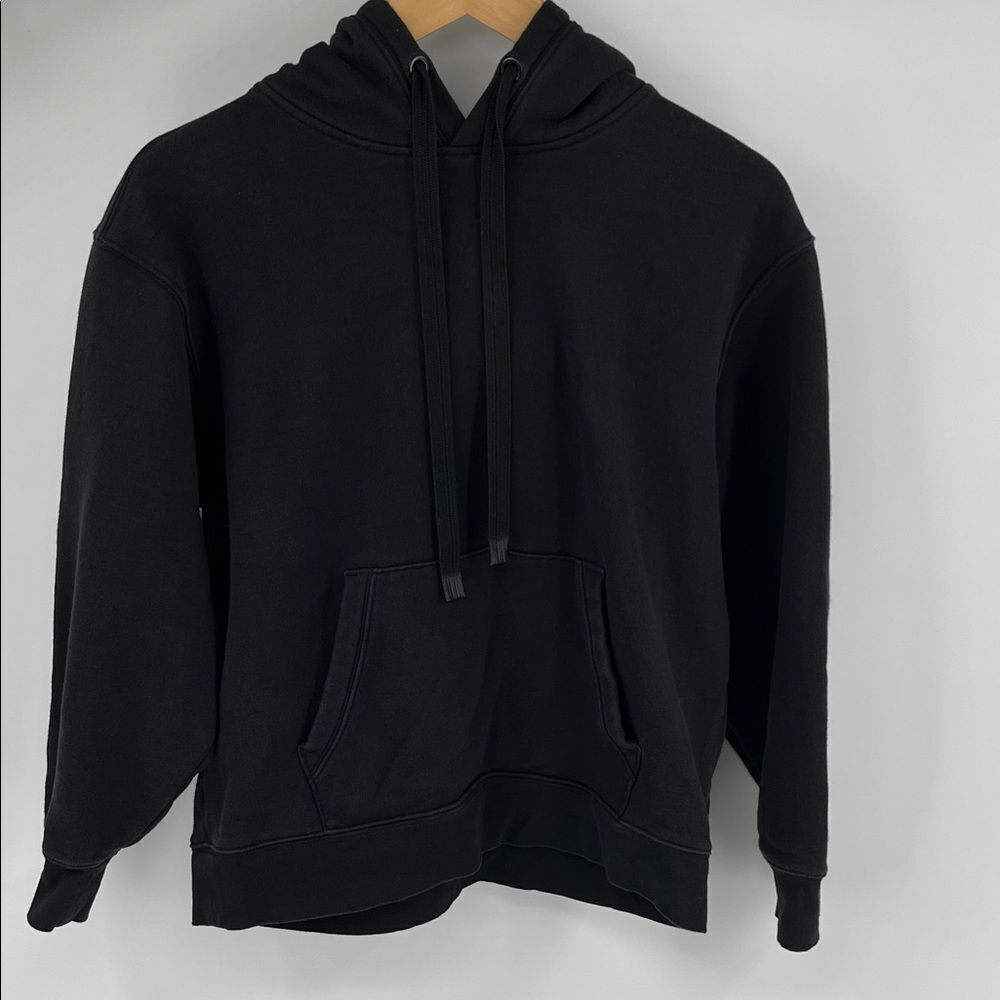 Athleta women’s 24/7 black fleece lined hoodie size M performance
